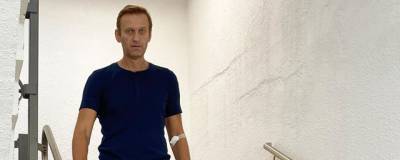Алексей Навальный - Навальный заявил о следах «Новичка» на теле и потребовал вернуть одежду - runews24.ru - Россия - Франция - Швеция - Томск