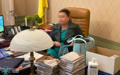 В Харькове главу окружного админсуда задержали при передаче взятки - korrespondent.net - Украина - Харьков