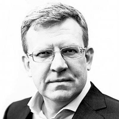 Алексей Кудрин - Кудрин считает, что проводя приватизацию предприятий, можно избежать повышения налогов - argumenti.ru - Россия
