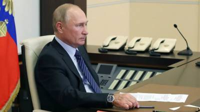 Владимир Путин - Путин подписал указ о повышении окладов судей - russian.rt.com - Россия - Нальчик