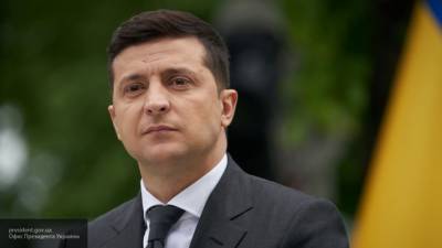 Владимир Зеленский - Зеленский не хочет уходить в отставку из-за ошибки в его декларации - polit.info - Украина
