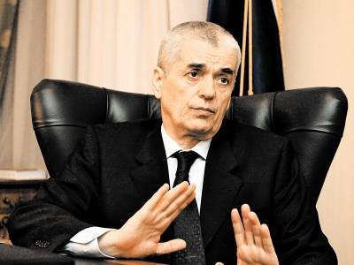 Геннадий Онищенко - Россияне сопьются, если дать им третий выходной в неделю – Онищенко - sobesednik.ru - Россия