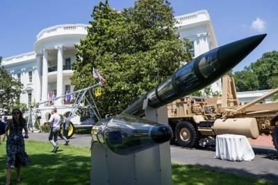 Дональд Трамп - Вячеслав Никонов - В Госдуме ответили на ультиматум Штатов по ДСНВ - news-front.info - Москва - Россия - США - Вашингтон