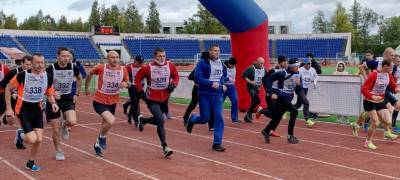 Сотни петрозаводчан приняли участие в кроссе - stolicaonego.ru - Петрозаводск