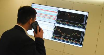 Цена нефти Brent на бирже ICE опустилась ниже $41 - m24.ru - США - Лондон