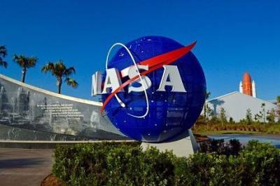 Джеймс Брайденстайн - NASA пересмотрело план высадки людей на Луну - enovosty.com - США