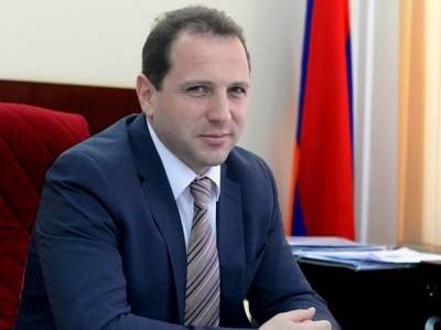 Никол Пашинян - Давид Тоноян - Араик Арутюнян - Министр обороны Армении консультирует сепаратистов Карабаха - aze.az - Армения