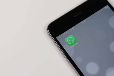 Автоматическое удаление отправленных фотографий появилось в WhatsApp - live24.ru - США