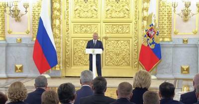 Владимир Путин - Путин пообещал выполнить все обязательства по соцподдержке граждан - ren.tv - Россия
