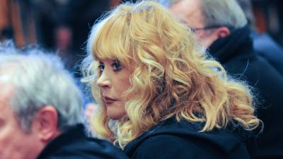 Алла Пугачева - Никита Пресняков - Максим Галкин - Кристина Орбакайте - Бывшие соседи Пугачевой откровенно рассказали о жизни рядом с певицей - riafan.ru - Москва - деревня Грязь