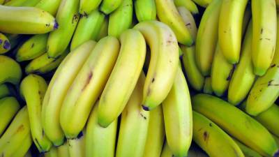 Из-за извержения вулкана в Эквадоре миру грозит банановый дефицит - vesti.ru - Эквадор - Гуаякиль