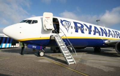 Ryanair временно отменила штрафы за перебронирование - korrespondent.net - Ирландия