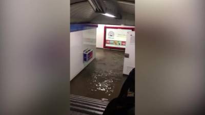 В Мадриде из-за ливня затопило несколько станций метро - piter.tv - Испания - Гибралтар - Мадрид