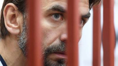 Михаил Абызов - Прокурор сообщил, что Абызов владел сотнями компаний за рубежом - gazeta.ru - Россия - Эстония - Кипр