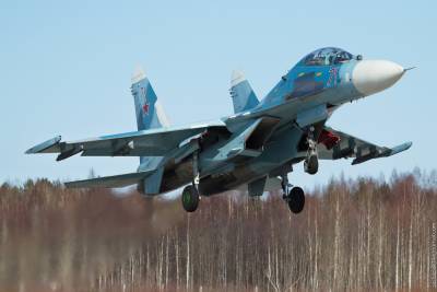 Российский Су-27 засек американский бомбардировщик - news-front.info - Россия - США - Польша