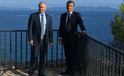 Владимир Путин - Алексей Навальный - Власти Франции проводят расследование из-за публикаций о беседе Макрона и Путина - argumenti.ru - Россия - Франция - Испания