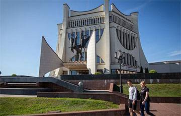 В Гродненском драмтеатре отменили все спектакли - charter97.org - Белоруссия