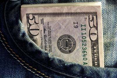Стивен Роуч - Экономист назвал сроки резкого падения доллара - actualnews.org - США - Вашингтон