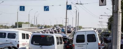 Новосибирск сковали традиционные пятничные пробки - runews24.ru - Новосибирск