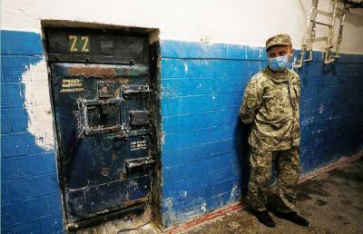 Денис Малюська - Украинским заключенным разрешат либеральные прически и украшения - sharij.net