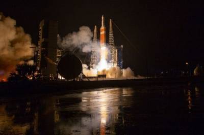 В США назвали сроки запуска ракеты Delta IV с военным спутником - aif.ru - Россия - США - шт.Флорида
