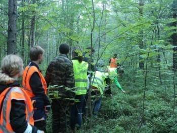 Обессилевшую жительницу Грязовецкого района через дня дня нашли в лесу - vologda-poisk.ru - район Грязовецкий