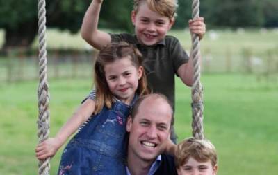 принц Уильям - Кейт Миддлтон - Дэвид Аттенборо - Герцоги Кембриджские поделились новыми семейными снимками с легендарным британским натуралистом (ФОТО) - skuke.net