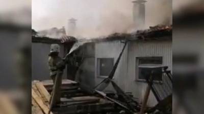 В Башкирии на ферме вспыхнул крупный пожар - bash.news - Башкирия - район Туймазинский