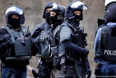 В Германии более 350 силовиков подозревают в правом экстремизме - unn.com.ua - Киев - Германия