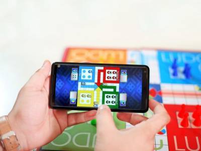 Игры в телефоне позволяют мозгу расслабиться - психиатр - golos.ua