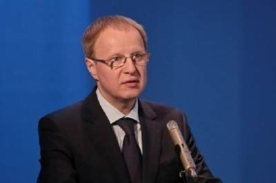 Виктор Томенко - Владимир Чехонин - Губернатора Алтайского края госпитализировали с двухсторонней пневмонией - pnp.ru - Россия - Алтайский край