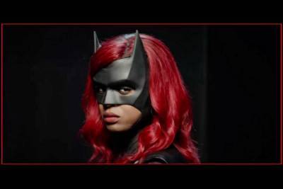 Джависия Лесли показала, как будет выглядеть в костюме главной героини сериала «Бэтвумен» - itc.ua