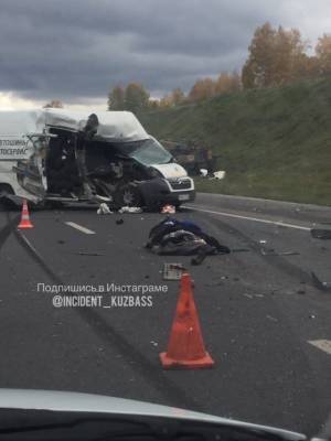 На трассе Кемерово — Новокузнецк произошло смертельное ДТП, появилось видео аварии - gazeta.a42.ru - Кемерово - район Прокопьевский