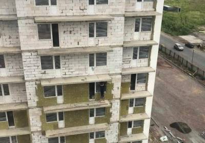 Анастасия Пятова - Фонд защиты прав дольщиков достроит еще один незавершенный дом в Кокошкино - rosbalt.ru - Москва