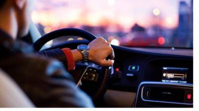 Продажи новых легковых машин в августе возросли в Петербурге на 2% - piter.tv - Санкт-Петербург