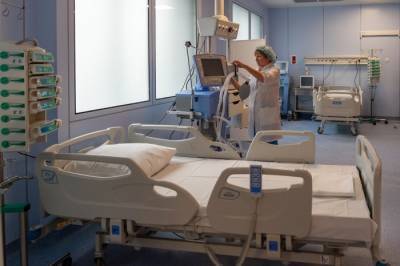 Госпитали для лечения пациентов с COVID-19 вновь разворачивают в Иркутской области - interfax-russia.ru - Иркутская обл.