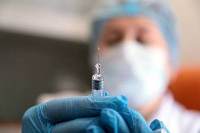 Первых участников испытаний вакцины центра «Вектор» выписали из больницы - aif.ru - Россия