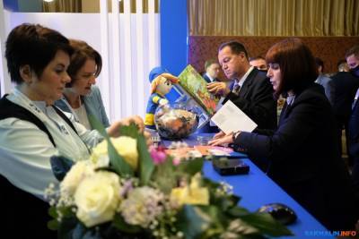 В Южно-Сахалинске открылась конференция "Нефть и газ" - sakhalin.info - Южно-Сахалинск - Холмск - Поронайск - Невельск - Углегорск