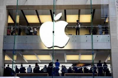 Стив Джобс - Тим Кук - Apple впервые подарила Тиму Куку крупный пакет акций - smartmoney.one - США - Reuters
