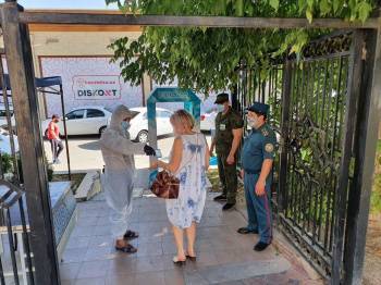 Нурмат Отабеков - В Узбекистане за ночь выявили 165 больных коронавирусом. Общее число инфицированных достигло 56519 - podrobno.uz - Узбекистан - Ташкент
