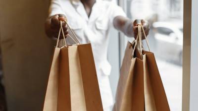 В Воронежской области коронавирусом стали чаще болеть продавцы и офисные сотрудники - vestivrn.ru - Воронежская обл.