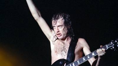 Названы участники воссоединившегося состава группы AC/DC - gazeta.ru - Австралия