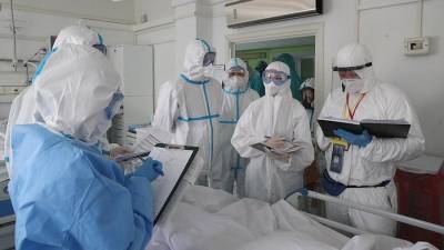 Наталья Пшеничная - В Роспотребнадзоре назвали сроки выхода России на плато по COVID-19 - iz.ru - Россия