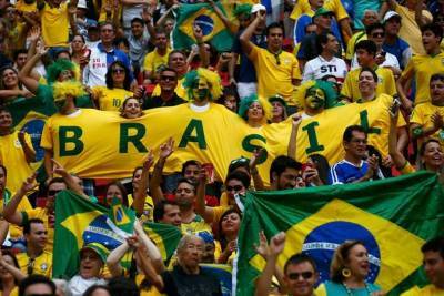Роберто Фирмина - Бразилия объявляет о равной оплате труда мужских и женских сборных по футболу - apral.ru - Бразилия