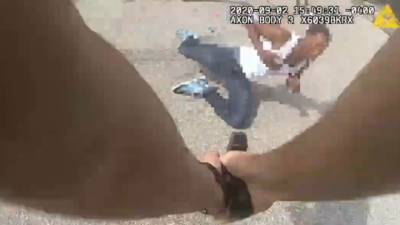 Опубликовано видео убийства чернокожего в США, вызвавшего новую волну протестов - vesti.ru - США - Вашингтон