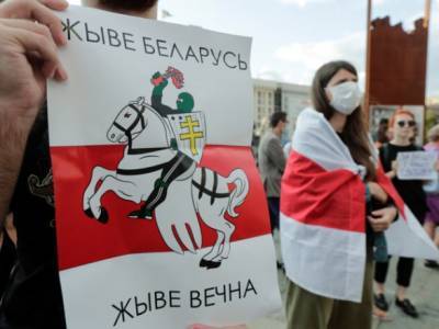 Александр Лукашенко - Шарль Мишель - Более 100 членов Европарламента подписались под призывом применить санкции к Лукашенко - unn.com.ua - Киев - Белоруссия - Польша - Ляйен