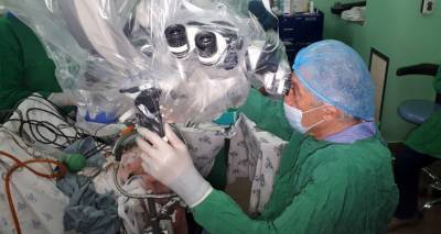Российский детский нейрохирург провел сложную операцию пациенту с эпилепсией в Армении - ru.armeniasputnik.am - Санкт-Петербург - Армения - Ереван