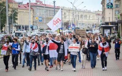 Александр Лукашенко - У Лукашенко выбора нет – уходить: что белорусы рассказали нам о своей борьбе - argumenti.ru - Белоруссия - Конституция - Минск