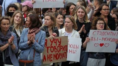 Александр Лукашенко - Наталья Ганусевич - В Минске назвали число задержанных на субботних протестах - 5-tv.ru - Минск