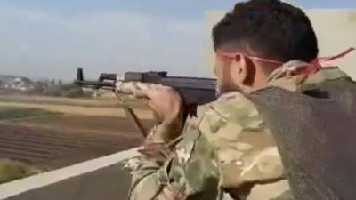Ахмад Марзук (Ahmad Marzouq) - Сирия новости 5 сентября 19.30: SDF подверглись двум нападениям неизвестных в Дейр-эз-Зоре - riafan.ru - Сирия - Турция